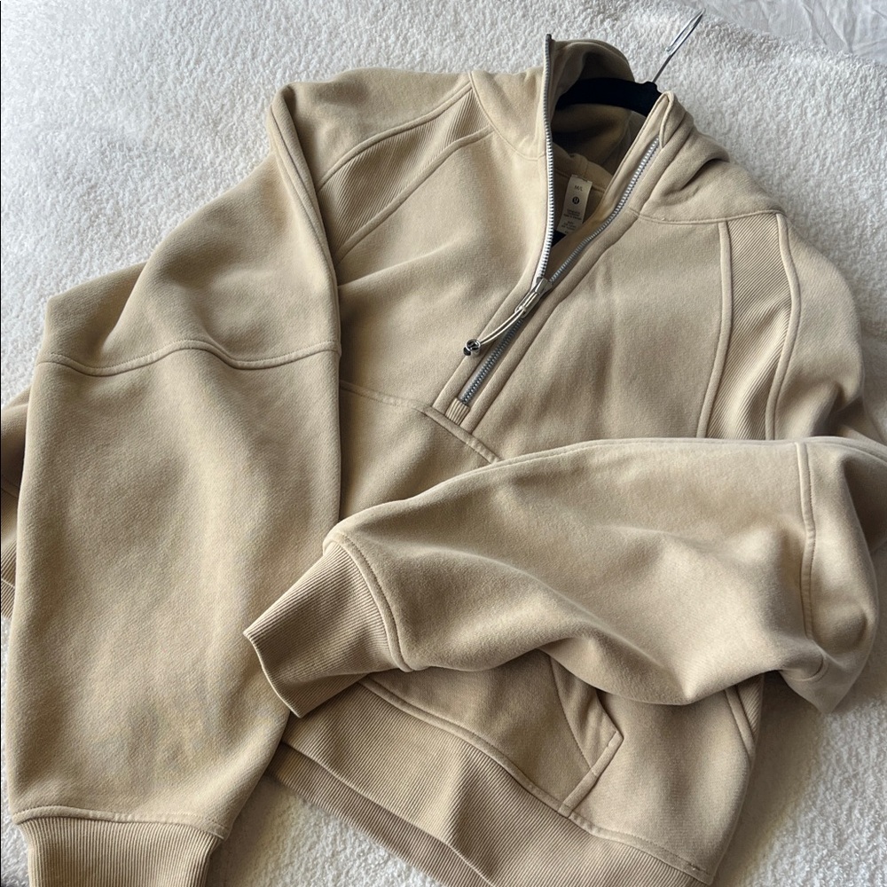 Lululemon M/L Beige Half-Zip Sweater
